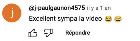 Commentaire d'un internaute saluant la vidéo de la campagne des 30 ans du Club Total imaginée par Fantastic avec ce message "excellent sympa la vidéo" et deux emojis rires