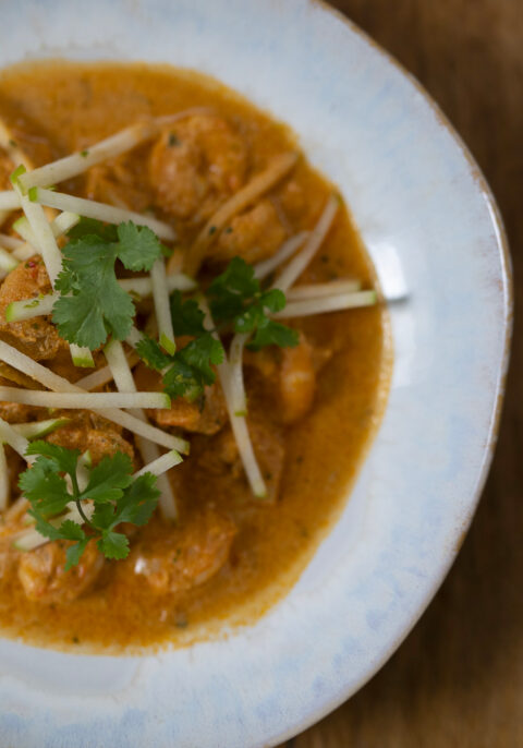 Extrait d'une vidéo de la campagne Cyril Lignac et Moulinex, montrant un plat réalisé par le chef et la famille